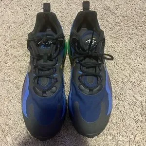 Nike | Shoes | Air Max 27 React Blackuniversity Gold Noiror  display picture 3